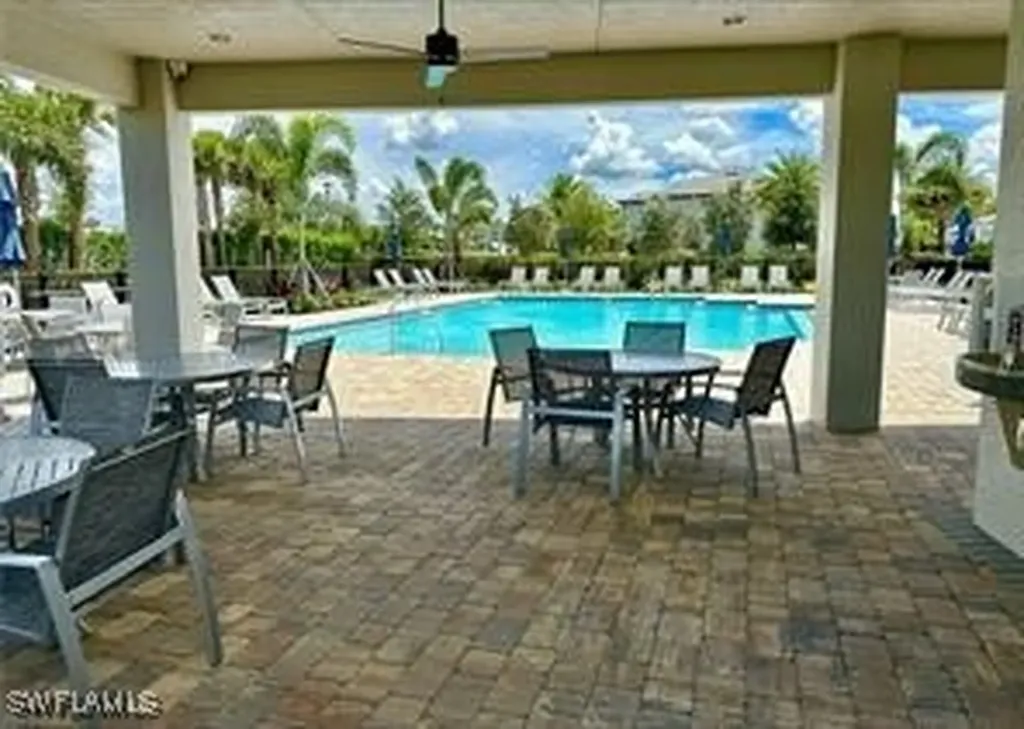 4275 Sonoma Oaks Circe Naples FL 34119