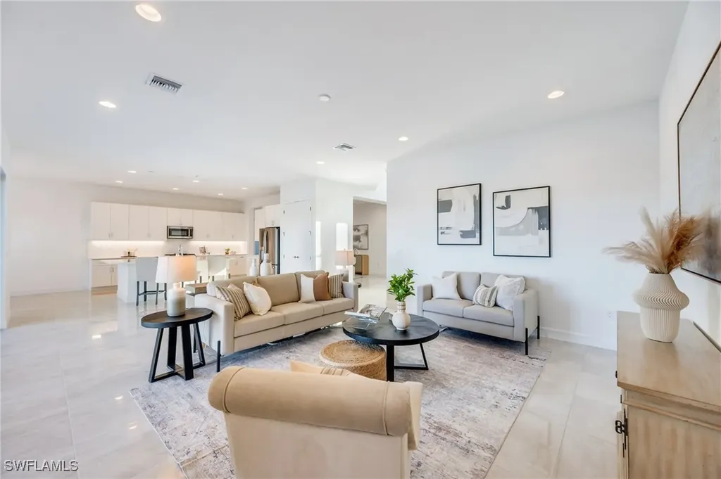 12775 Woodbury Drive Estero FL 33928