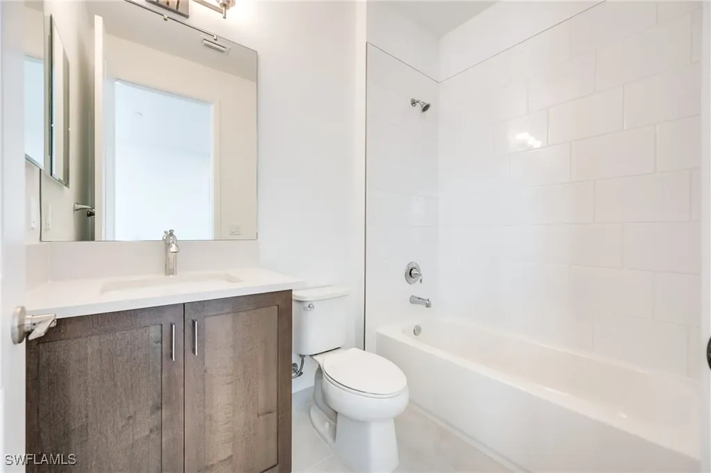 12775 Woodbury Drive Estero FL 33928