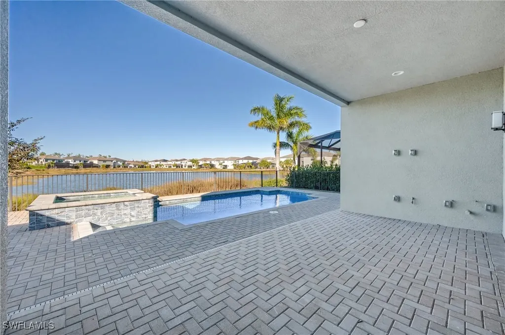 12775 Woodbury Drive Estero FL 33928