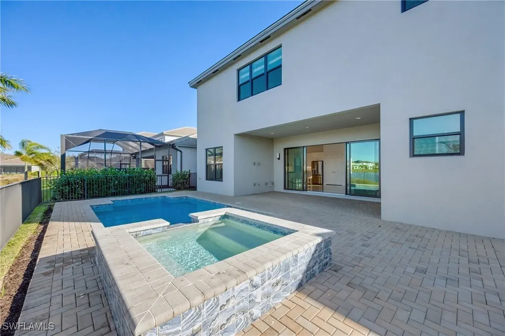 12775 Woodbury Drive Estero FL 33928