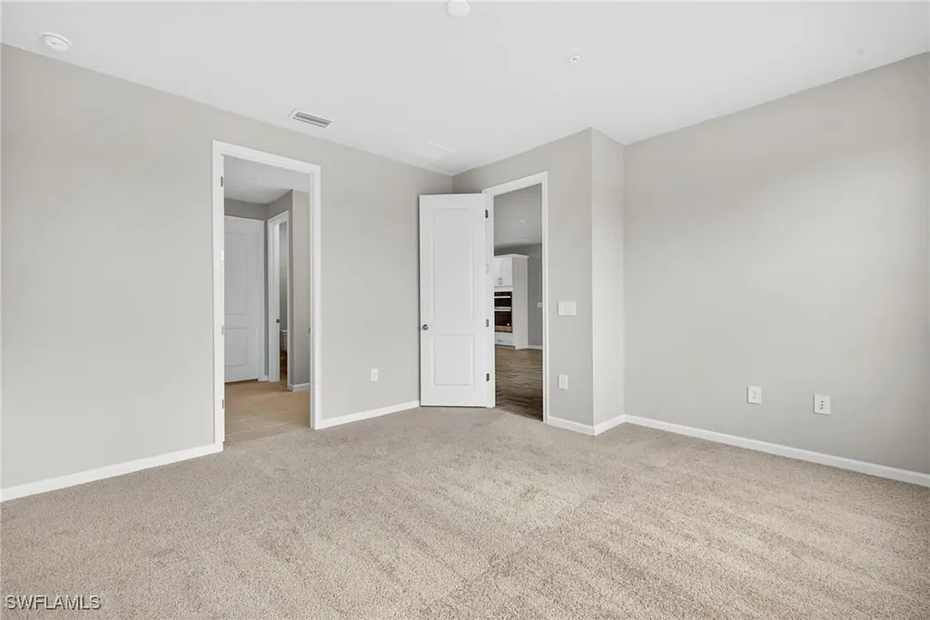 4646 Arboretum Circle Naples FL 34112