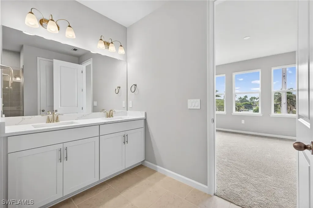 4646 Arboretum Circle Naples FL 34112