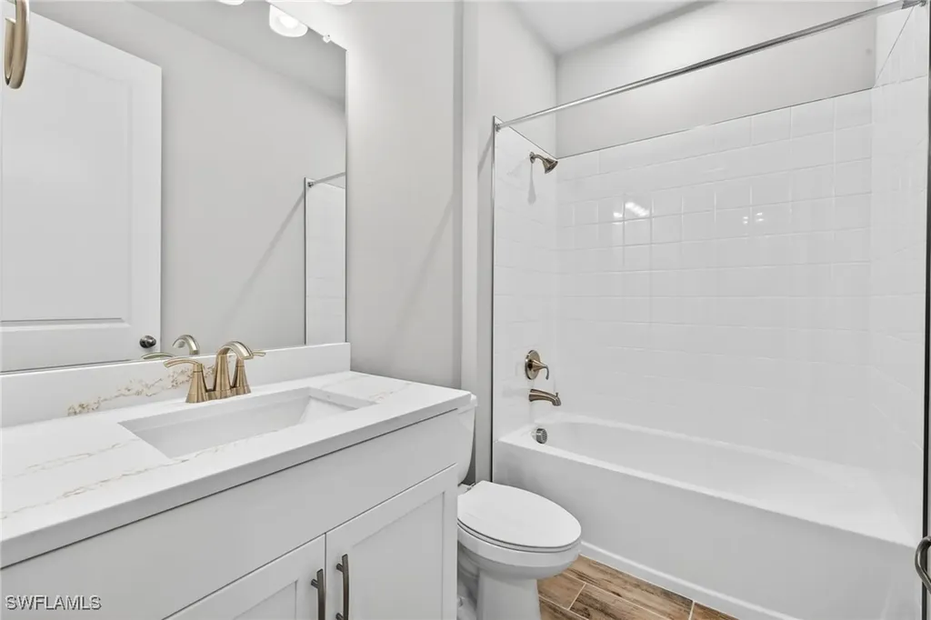 4646 Arboretum Circle Naples FL 34112