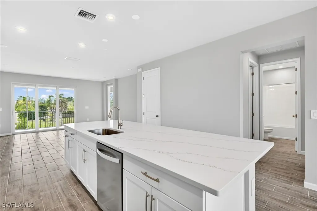 4646 Arboretum Circle Naples FL 34112