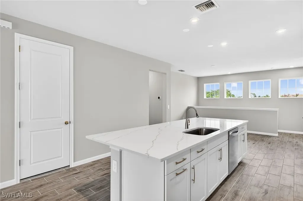 4646 Arboretum Circle Naples FL 34112