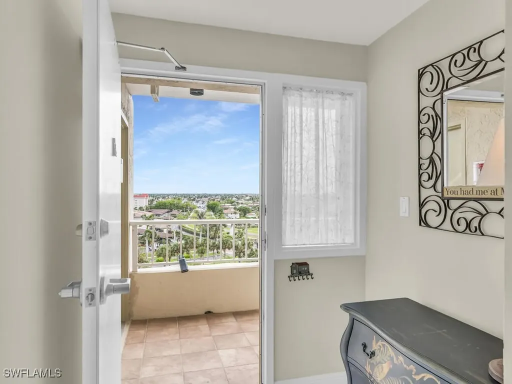 260 Seaview Court Marco Island FL 34145