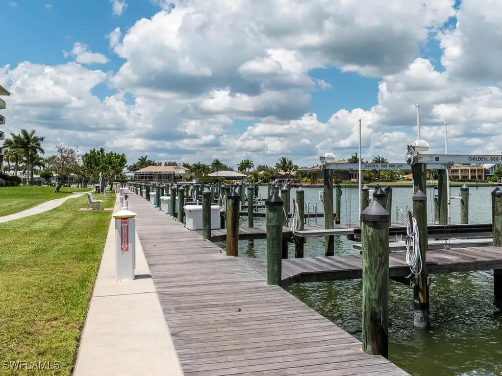 260 Seaview Court Marco Island FL 34145