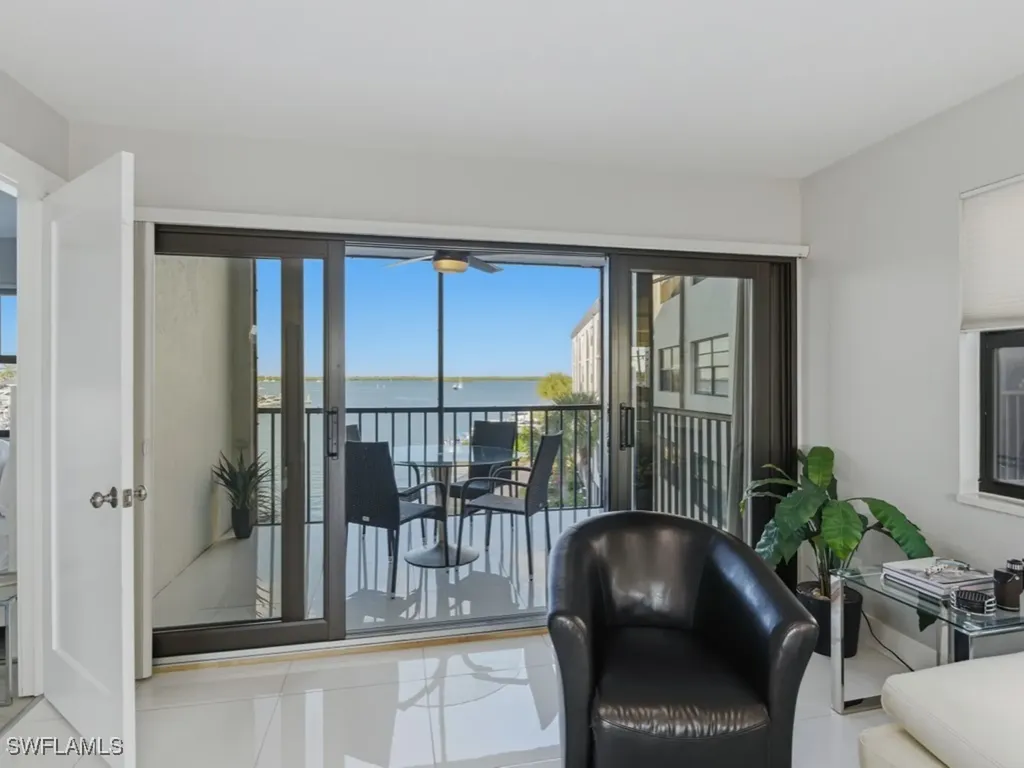 1003 Anglers Cove Marco Island FL 34145