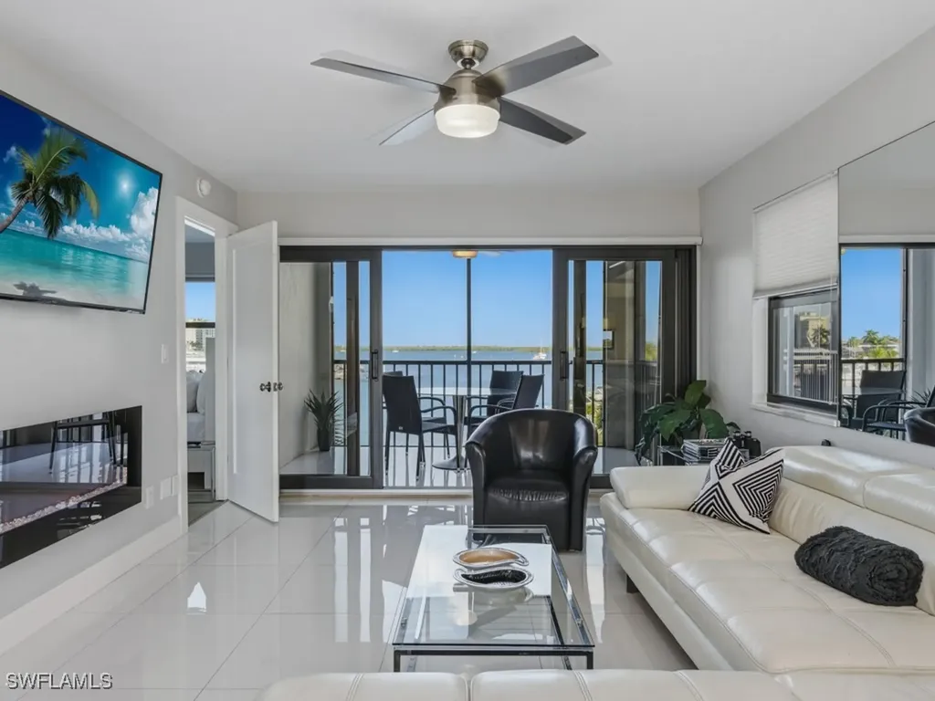 1003 Anglers Cove Marco Island FL 34145