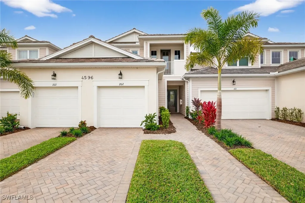4596 Arboretum Circle Naples FL 34112
