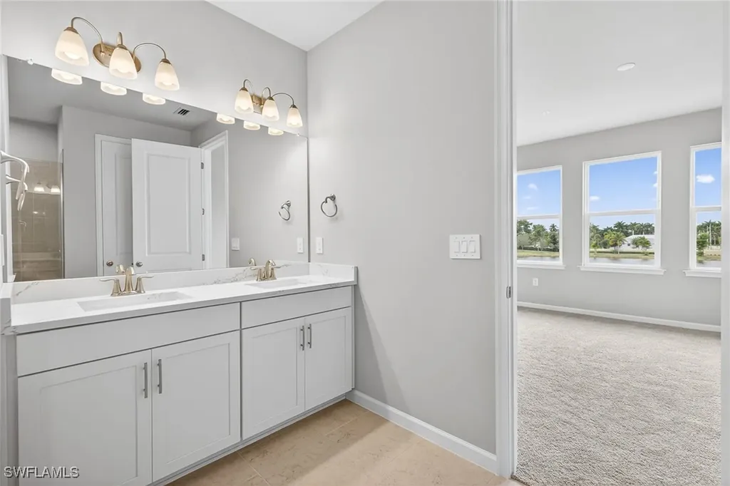 4596 Arboretum Circle Naples FL 34112