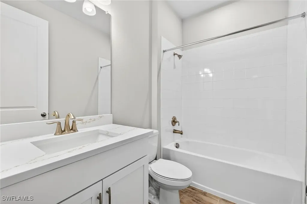 4596 Arboretum Circle Naples FL 34112