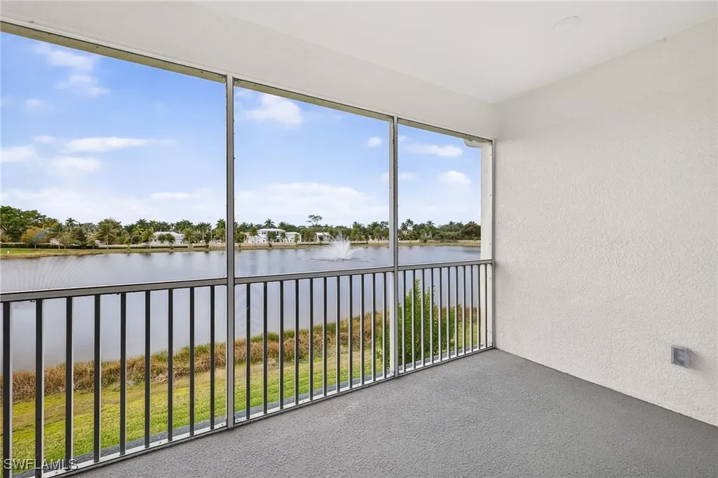 4596 Arboretum Circle Naples FL 34112