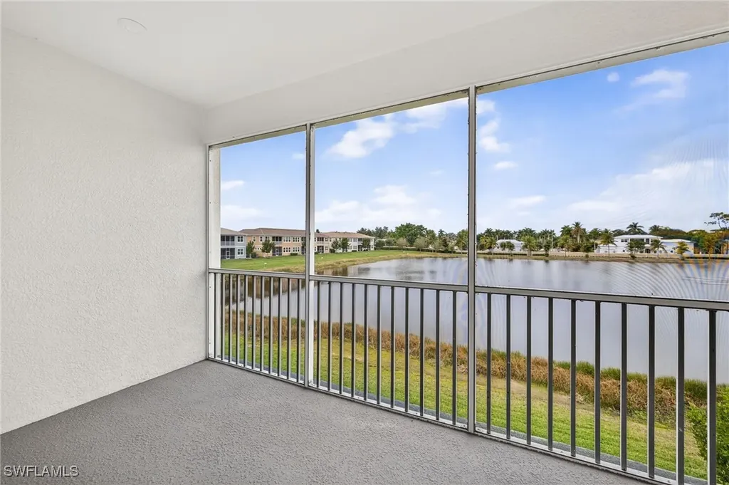 4596 Arboretum Circle Naples FL 34112