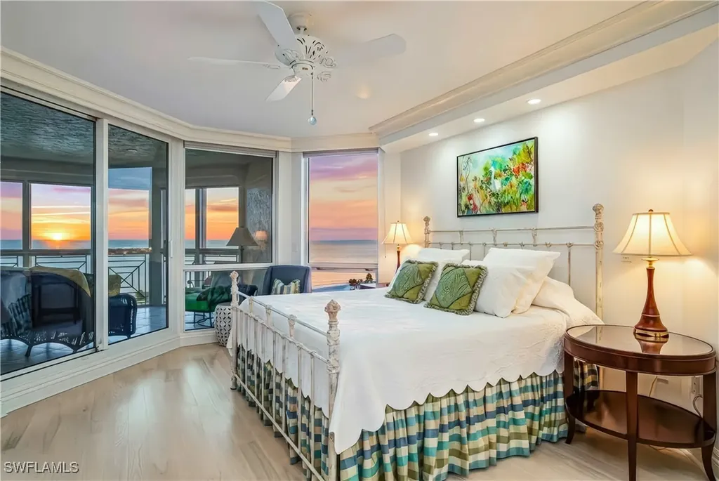 4021 Gulf Shore Boulevard N Naples FL 34103