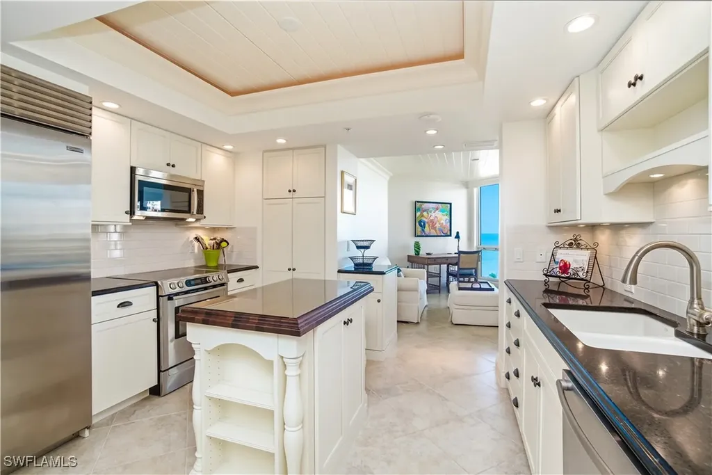 4021 Gulf Shore Boulevard N Naples FL 34103