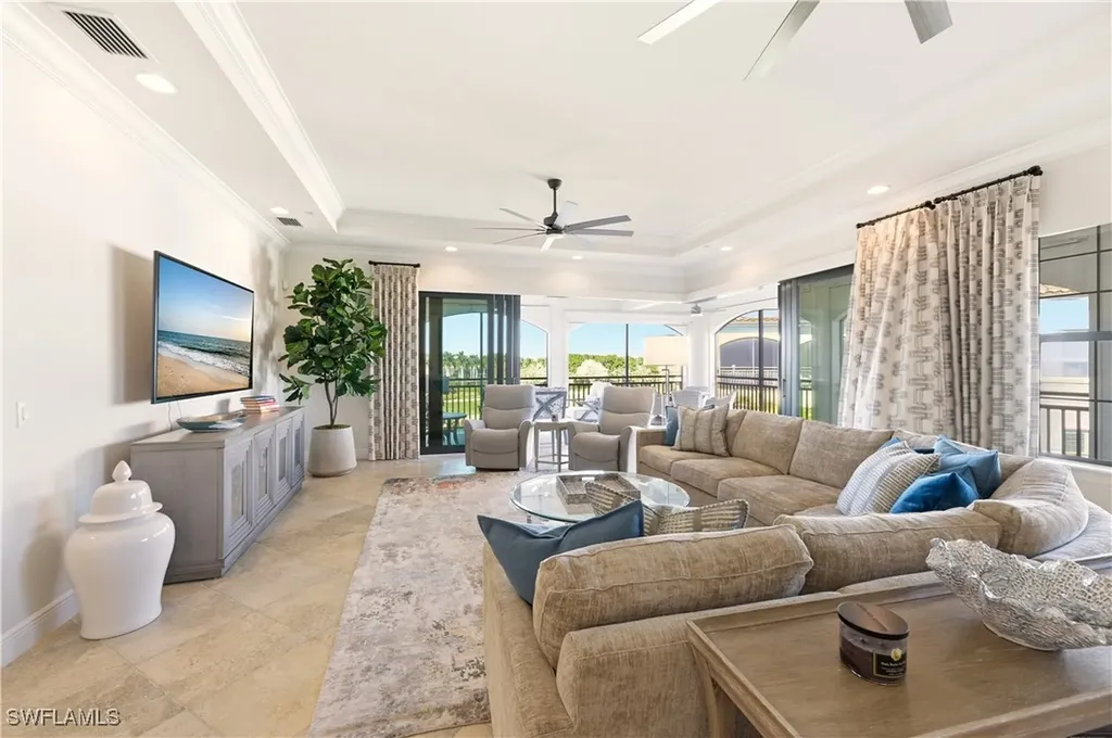 2555 Marquesa Royale Lane Naples FL 34109