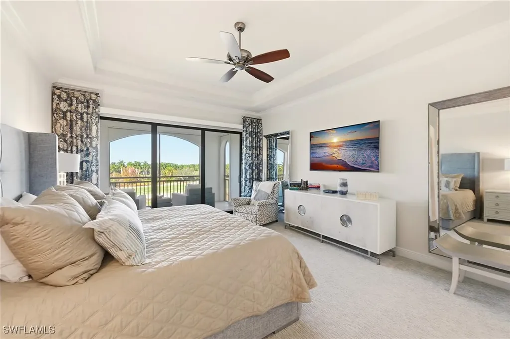 2555 Marquesa Royale Lane Naples FL 34109