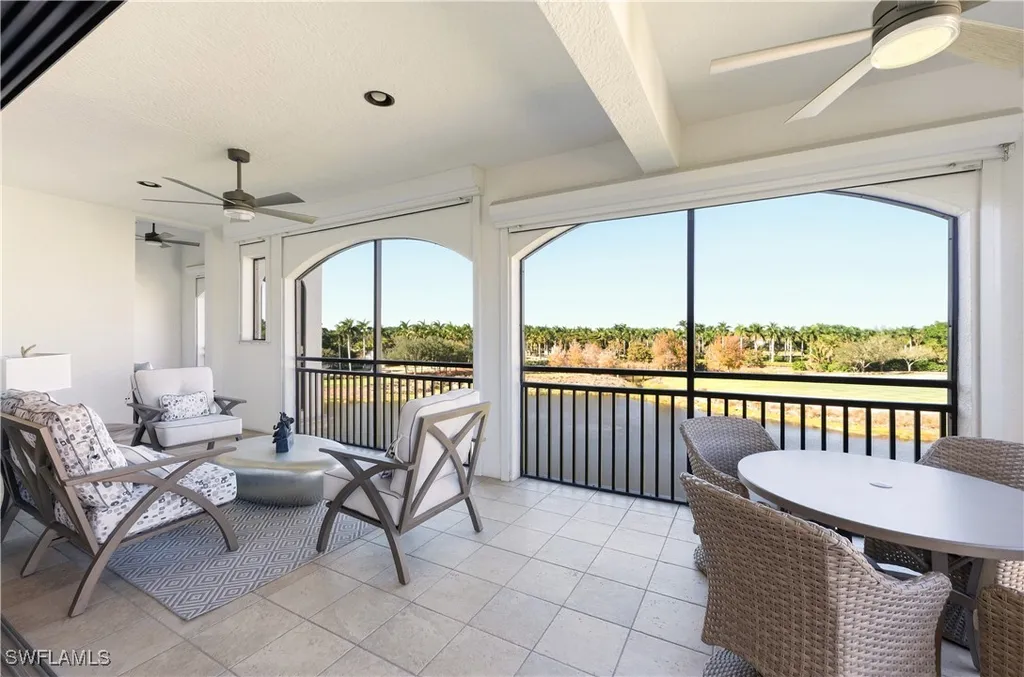 2555 Marquesa Royale Lane Naples FL 34109