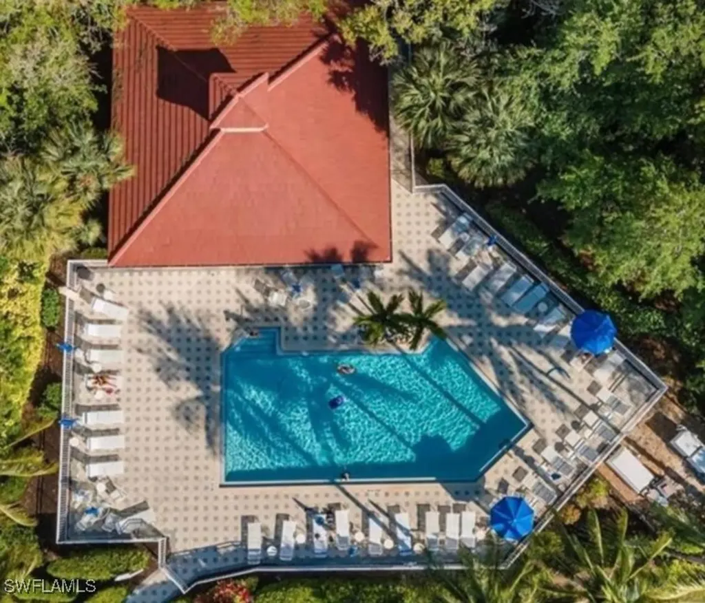 866 Carrick Bend Circle Naples FL 34110