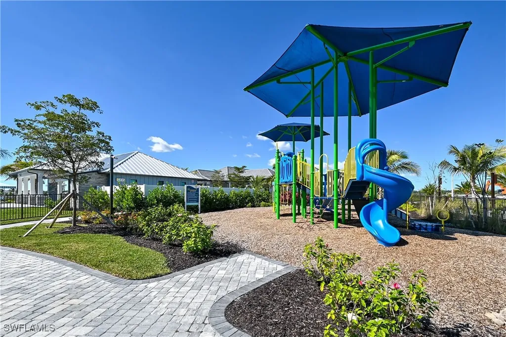 4671 Skysail Drive Naples FL 34120