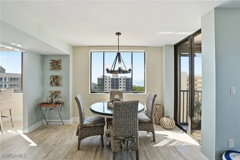 17 Bluebill Avenue Naples FL 34108