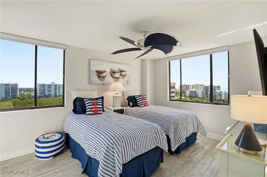 17 Bluebill Avenue Naples FL 34108