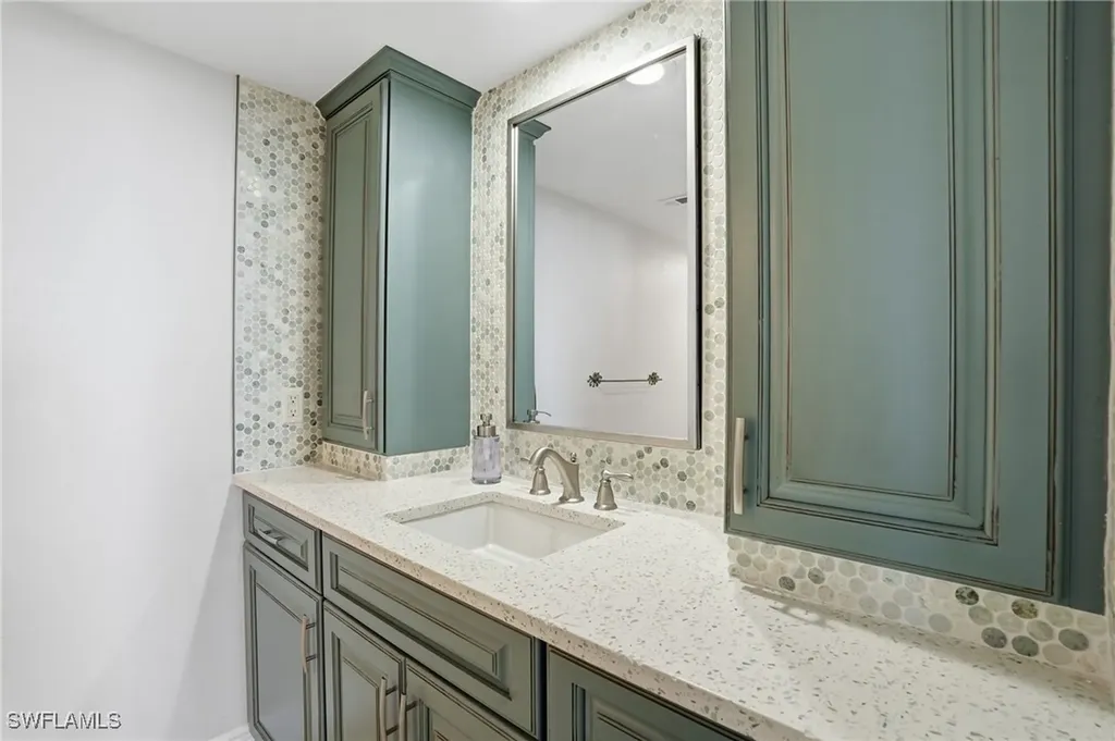 17 Bluebill Avenue Naples FL 34108