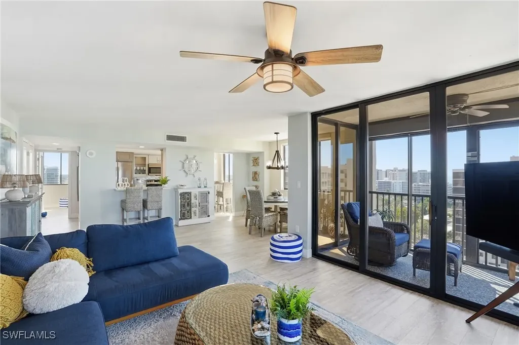 17 Bluebill Avenue Naples FL 34108