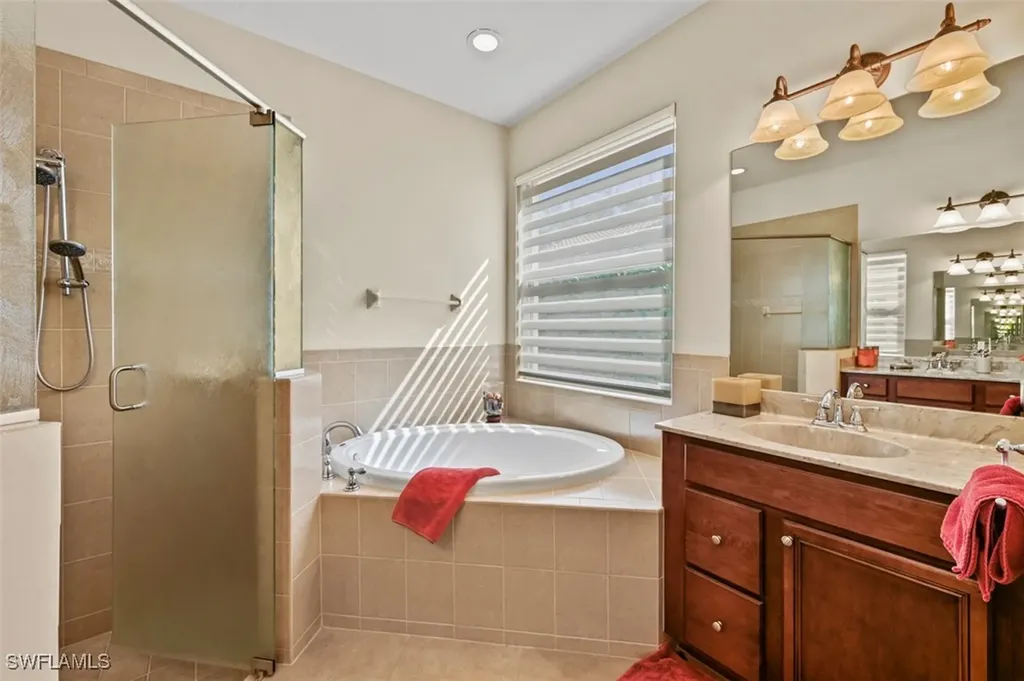12723 Aviano Drive Naples FL 34105