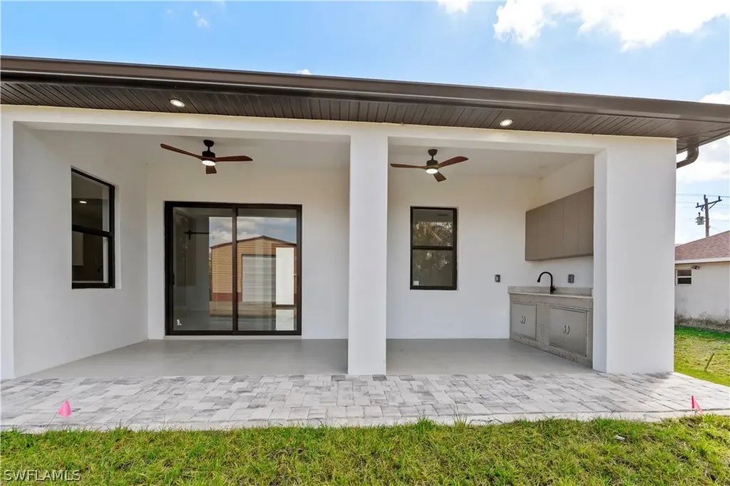 912 Bell Boulevard S Lehigh Acres FL 33974