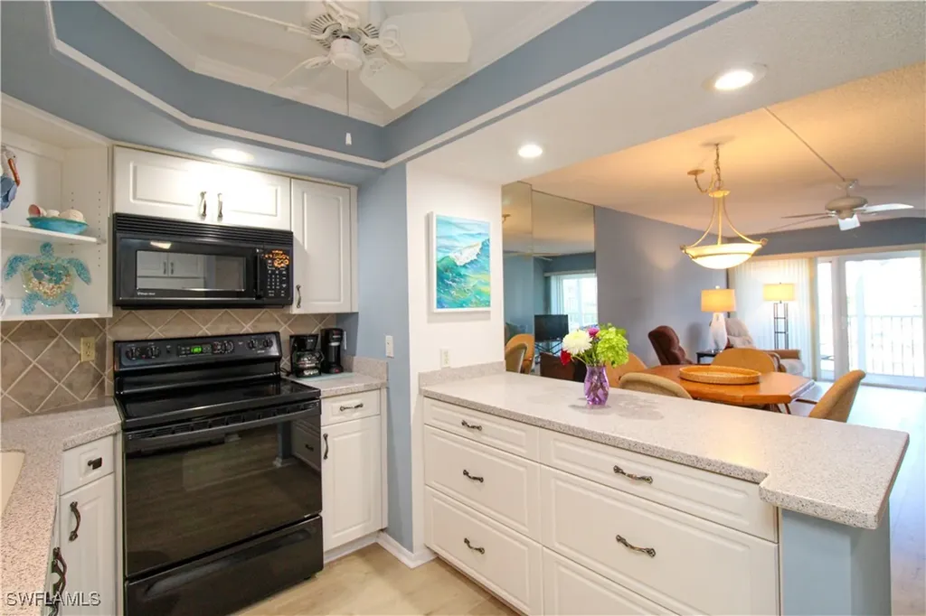 1 Bluebill Avenue Naples FL 34108