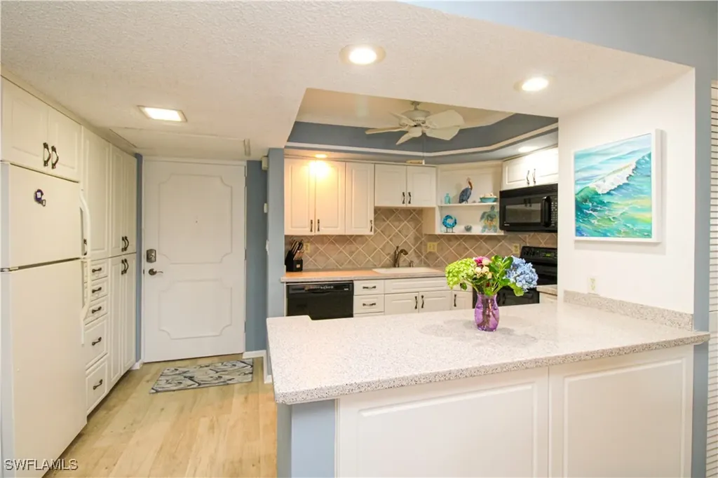 1 Bluebill Avenue Naples FL 34108