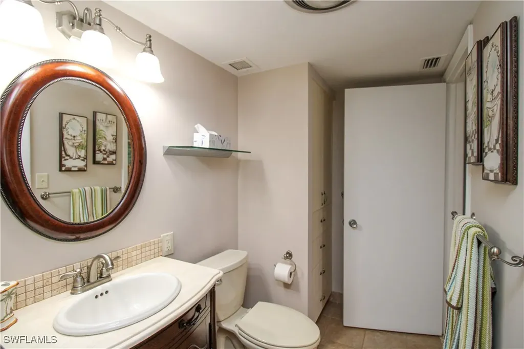 1 Bluebill Avenue Naples FL 34108