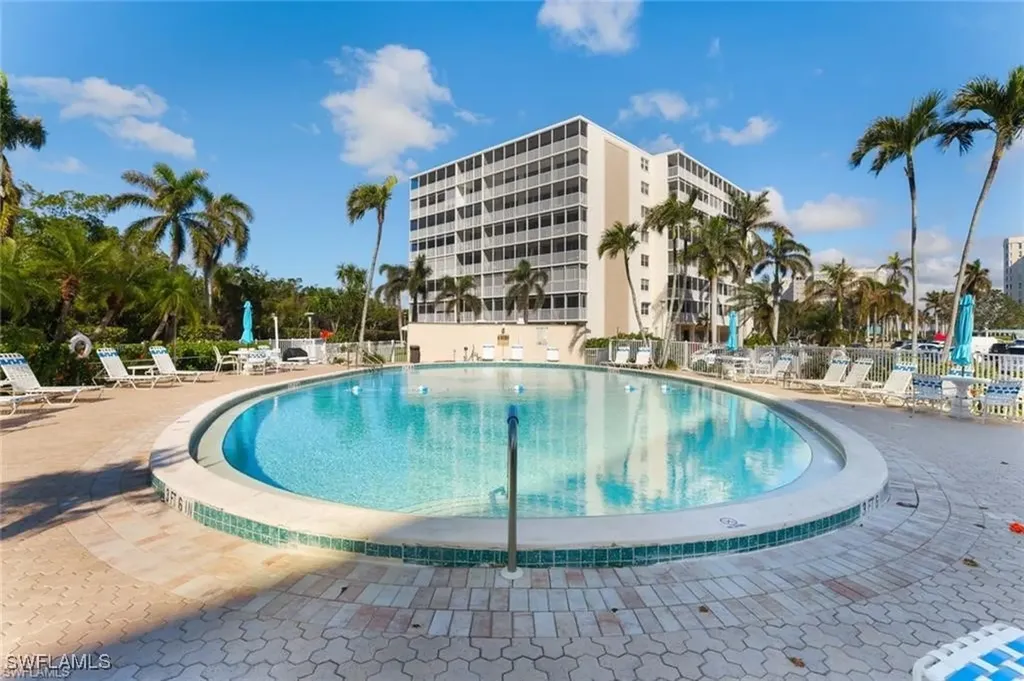 1 Bluebill Avenue Naples FL 34108