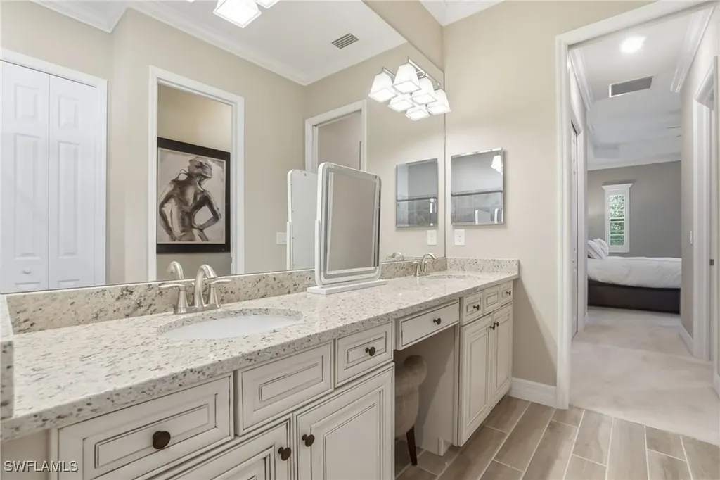 28017 Foxrock Court Bonita Springs FL 34135