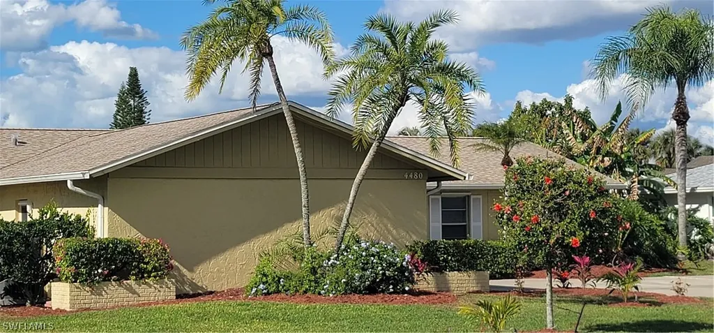 4480 Beechwood Lake Drive Naples FL 34112