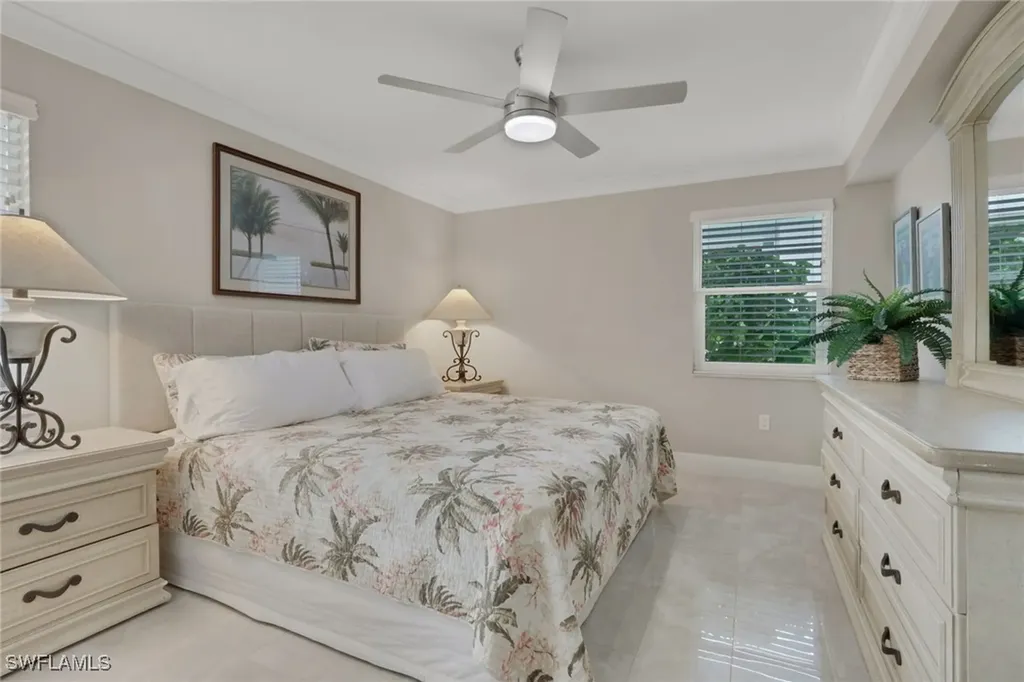 642 12th Avenue S Naples FL 34102