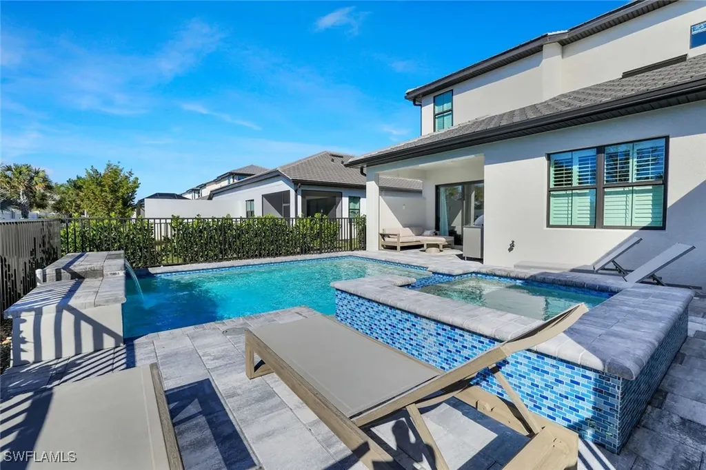 14716 Kingfisher Loop Naples FL 34120