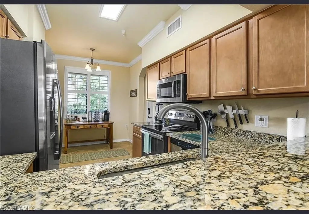 9566 Trevi Court Naples FL 34113