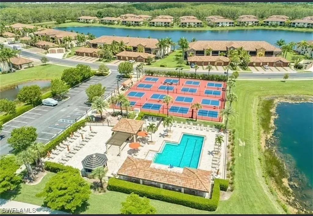 9566 Trevi Court Naples FL 34113
