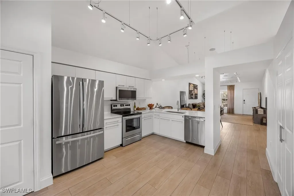 28871 Bermuda Lago Court Bonita Springs FL 34134