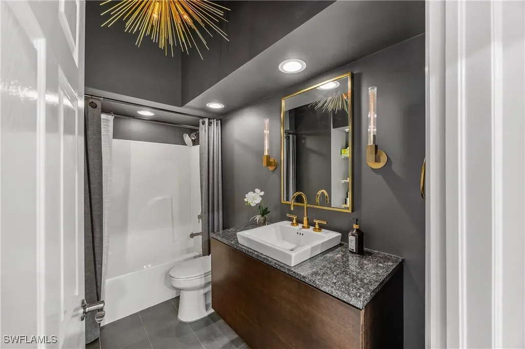 28871 Bermuda Lago Court Bonita Springs FL 34134