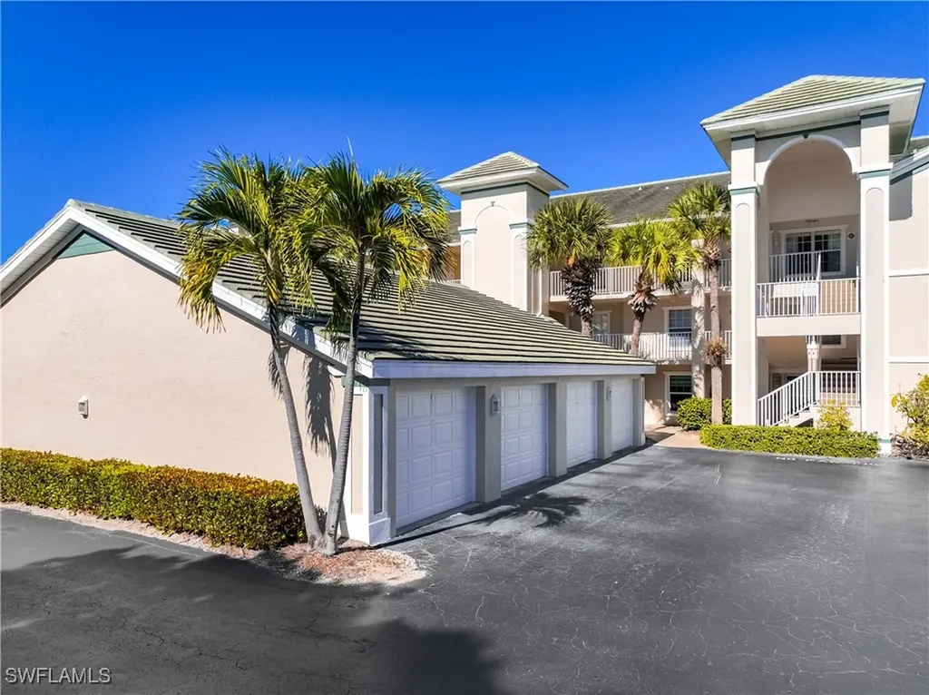 28871 Bermuda Lago Court Bonita Springs FL 34134