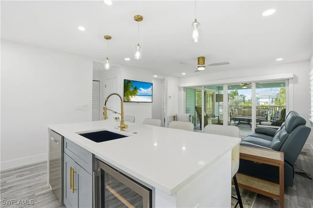 270 Dundee Road Fort Myers Beach FL 33931