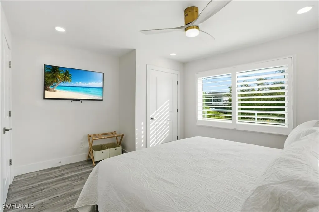 270 Dundee Road Fort Myers Beach FL 33931