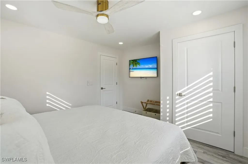 270 Dundee Road Fort Myers Beach FL 33931