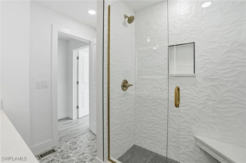 270 Dundee Road Fort Myers Beach FL 33931