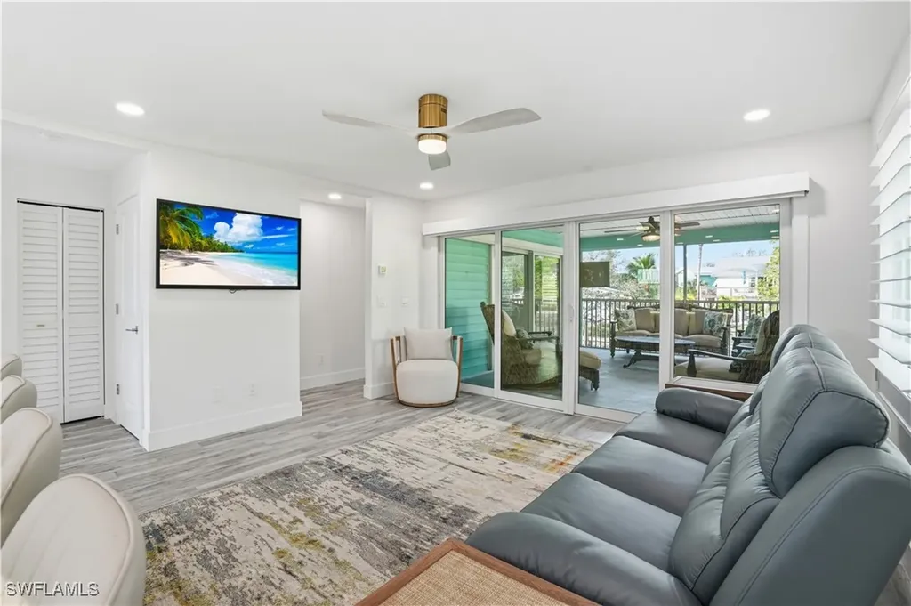 270 Dundee Road Fort Myers Beach FL 33931